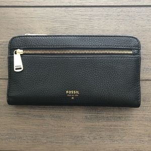 Fossil wallet